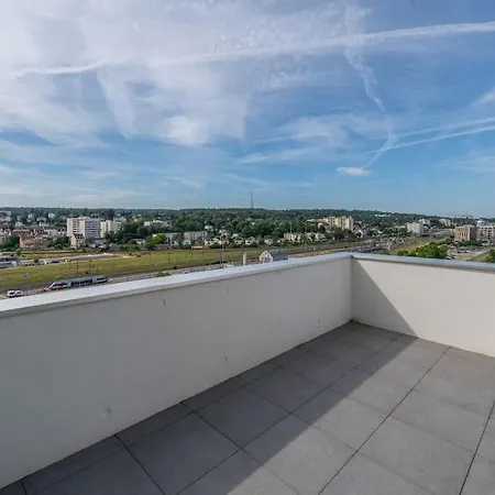 Haut De Gamme, Appt Entier, Vue Sur Tout Appartement *